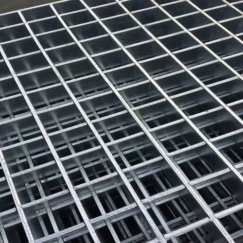 Tôle à damier en acier inoxydable